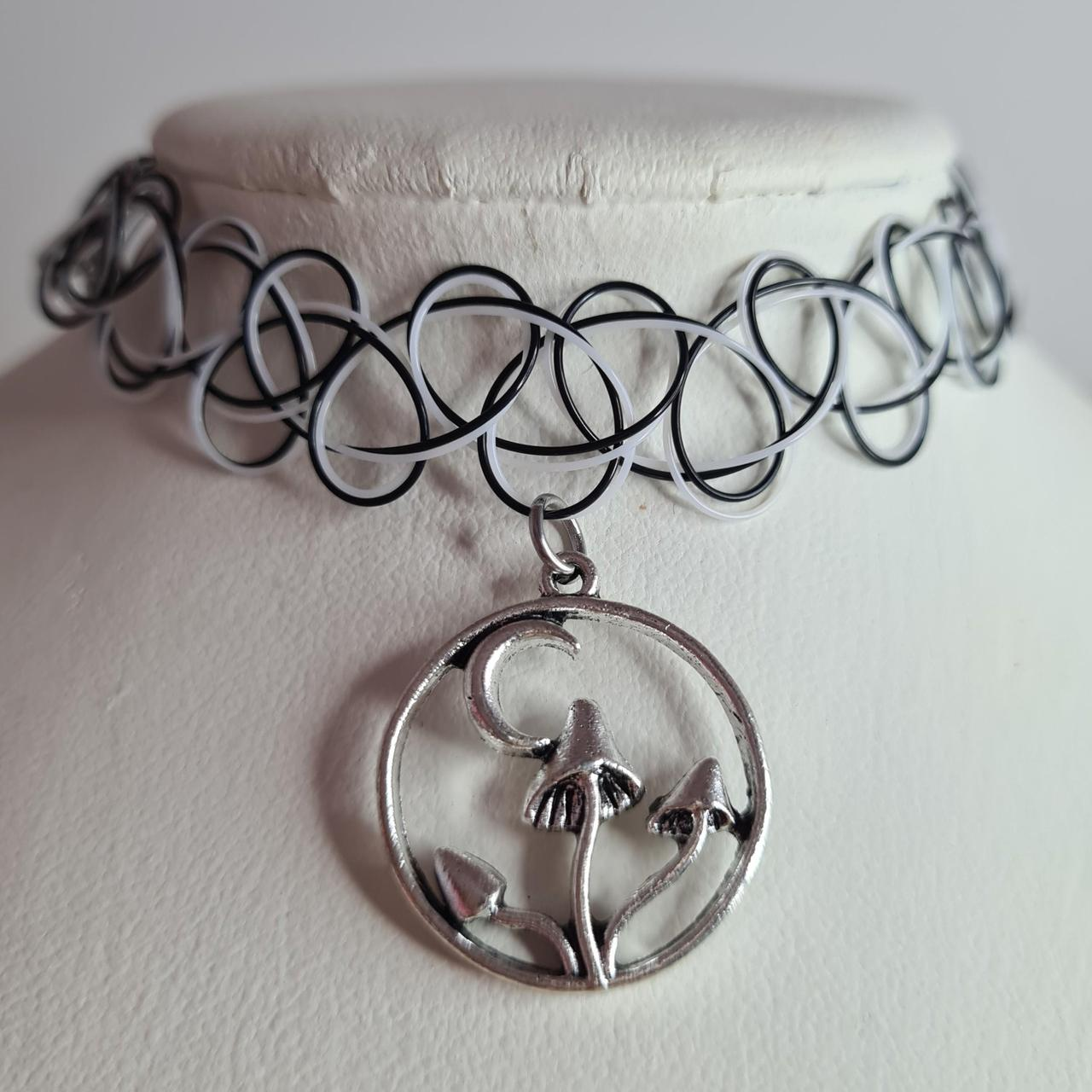 Necklace/Chokers