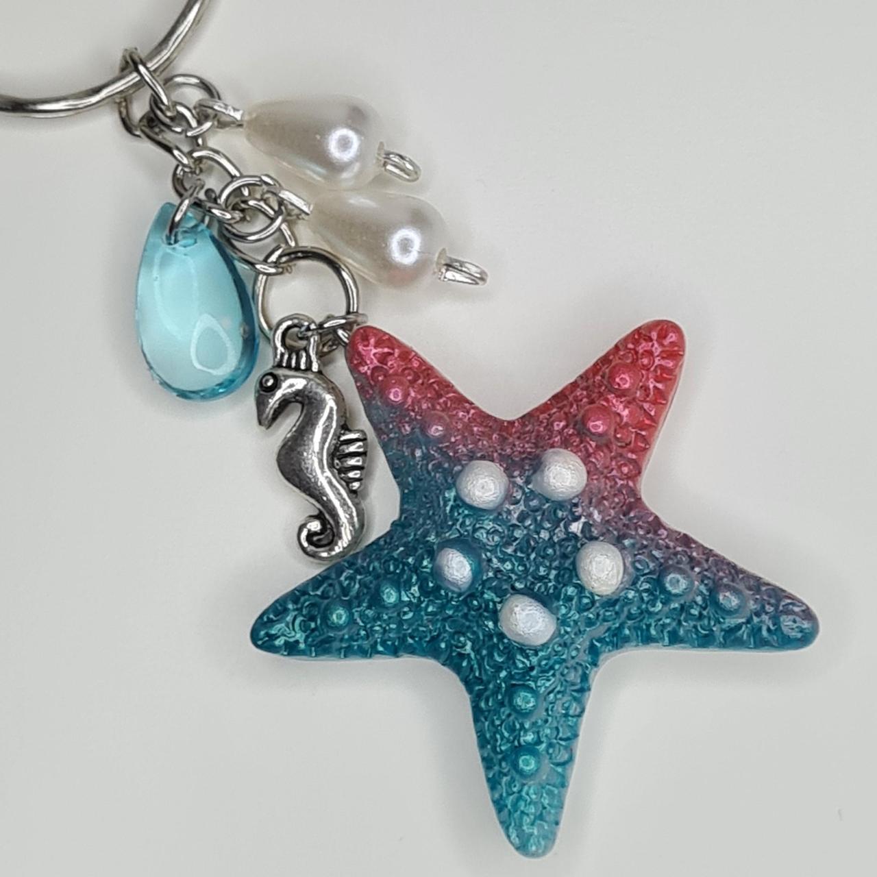 Handmade starfish pearl beaded seahorse keyring/bag charm